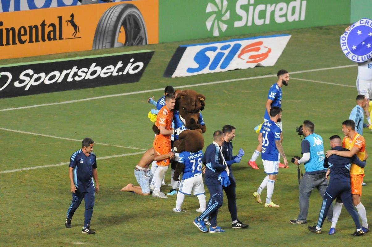 Fotos do jogo entre Cruzeiro e Remo pela Copa do Brasil