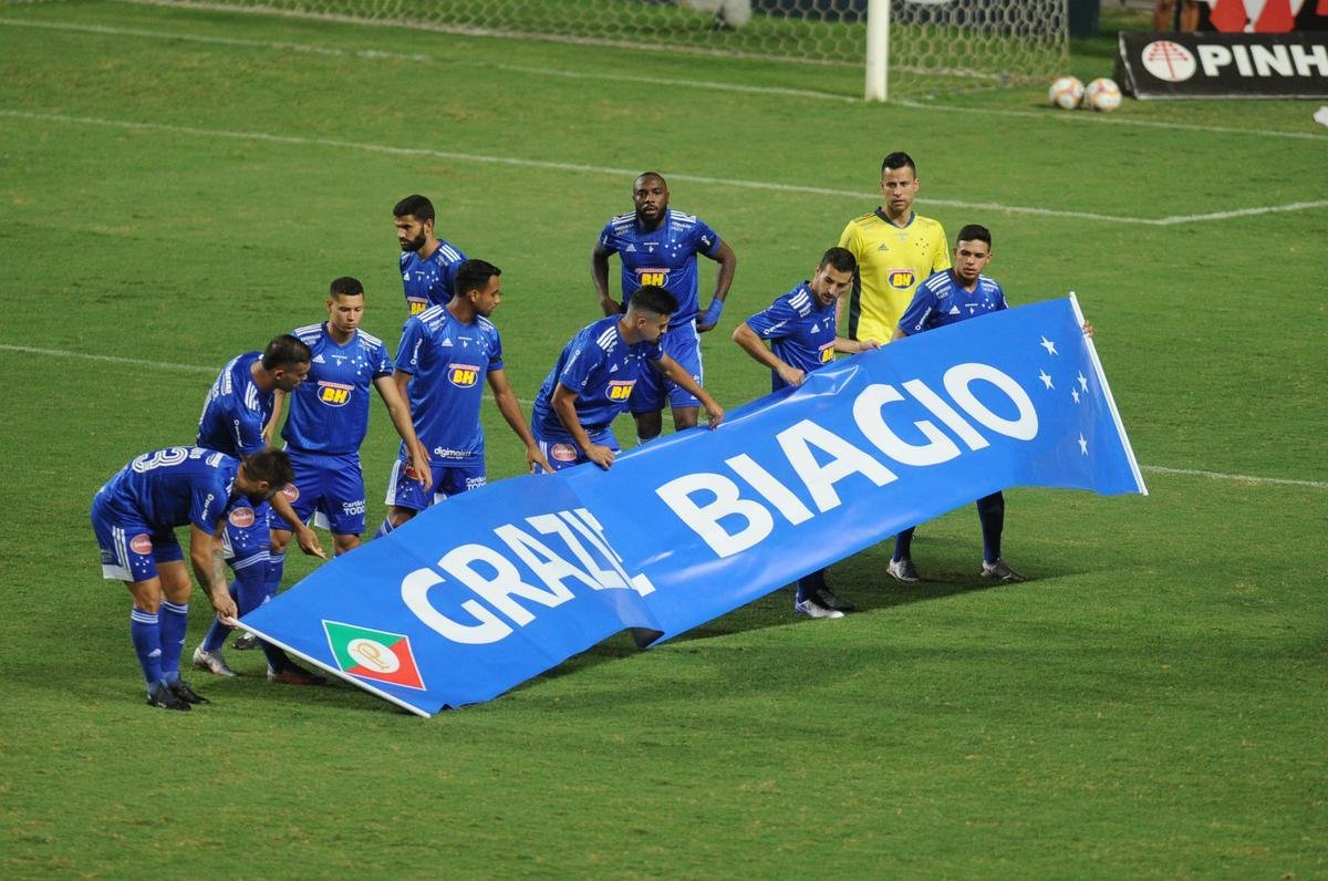 Imagens do jogo entre Cruzeiro e CSA, nesta tera-feira (15/12), no Independncia, pela 29 rodada da Srie B