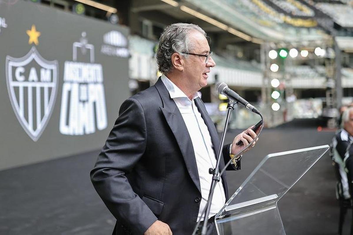 Fotos de autoridades, dirigentes e polticos na inaugurao da Arena MRV