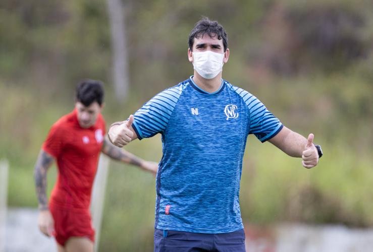 Com o elenco separado em quatro grupos, Náutico realiza primeiro dia de treinos, no Centro de Treinamento Wilson Campos, no bairro da Guabiraba, após quase três meses da suspensão das atividades, por conta da pandemia do coronavírus