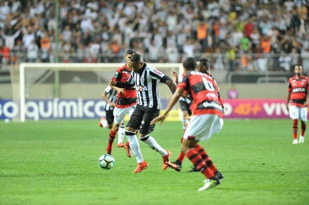 Galo recebeu o Atltico Goianiense, no Independncia, pela 33 rodada do Campeonato Brasileiro