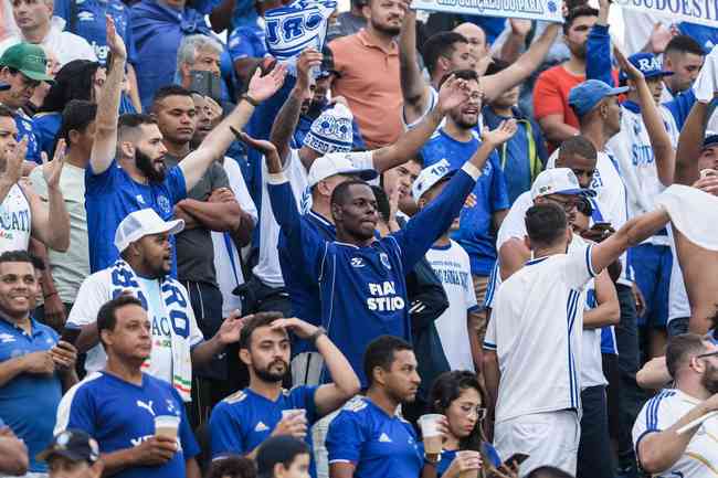 Cruzeiro venceu o Patrocinense neste sábado (21/1), na estreia do Mineiro