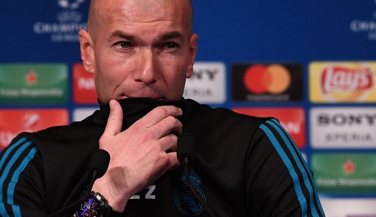 Veja imagens de Zidane como tcnico do Real Madrid