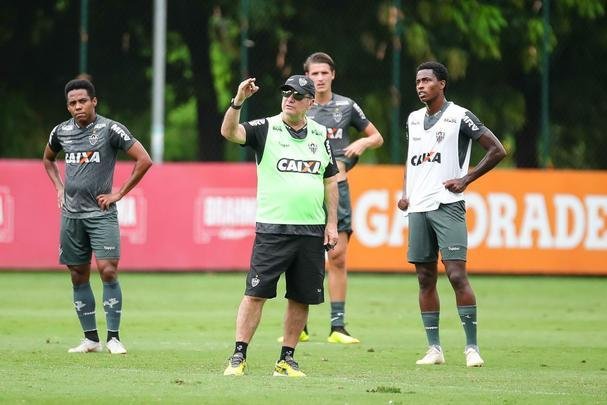 Veja, em fotos, como foi o primeiro treino de Levir Culpi nesta quinta passagem pelo Atlético