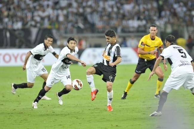 Imagens da deciso da Libertadores 2013 entre Atltico e Olimpia, no Mineiro