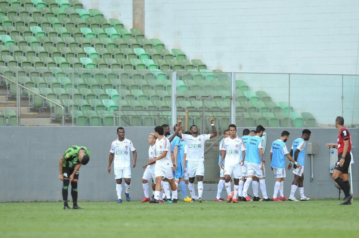 Amrica e Boa Esporte empataram em jogo movimentado no Independncia 