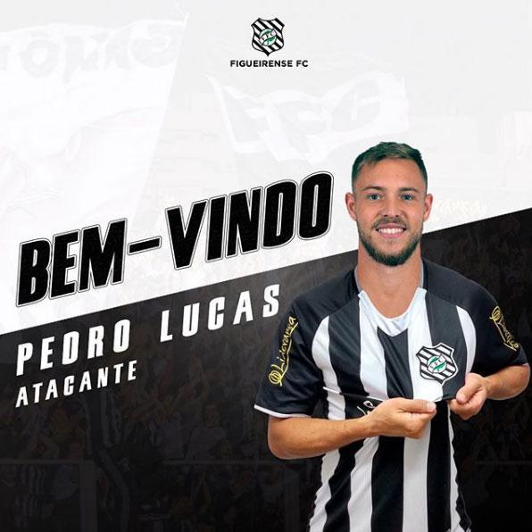 O Figueirense anunciou a contratao do atacante Pedro Lucas, que estava no Internacional