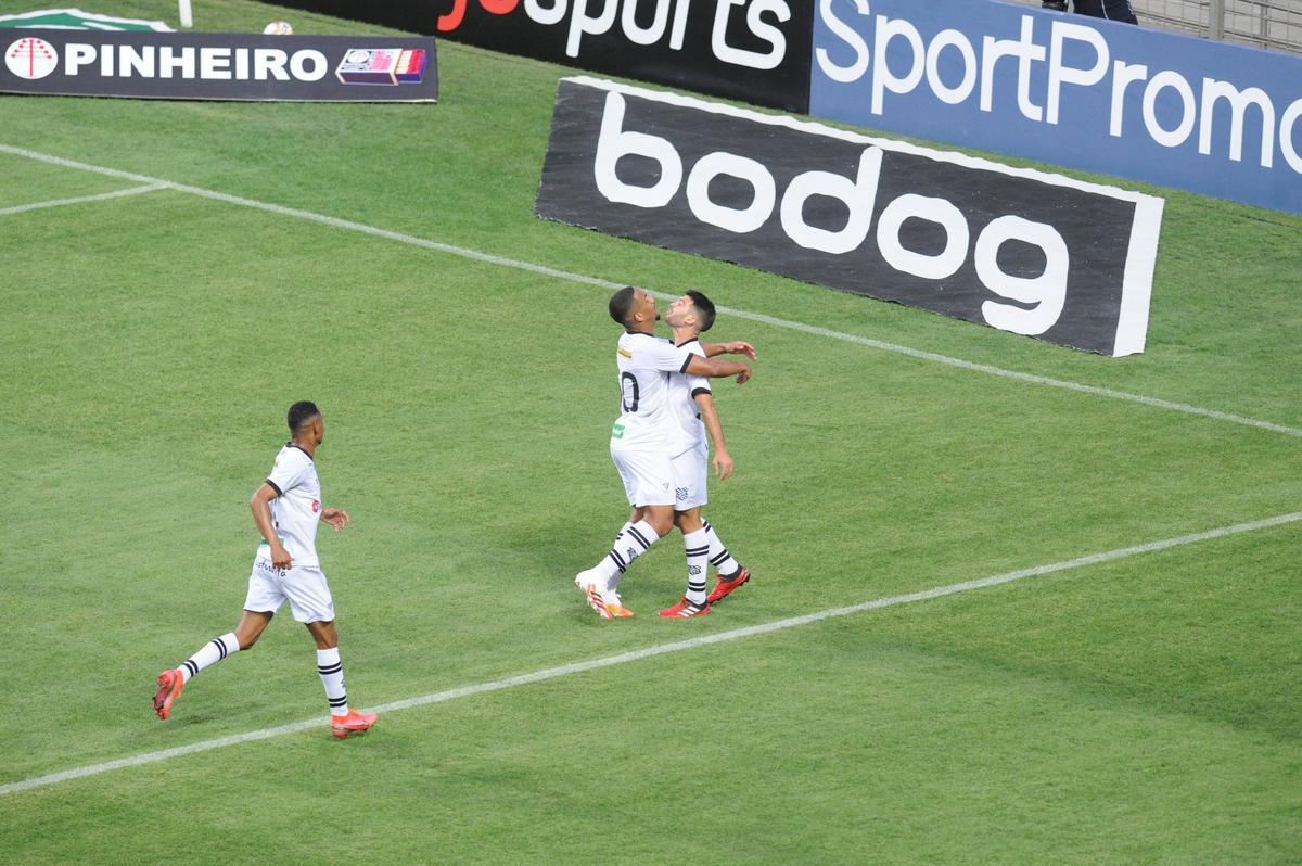 Fotos do jogo entre Amrica e Figueirense, pela Srie B