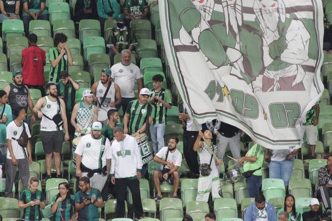 Fotos da torcida do Amrica, no Independncia, durante o jogo contra o CSA pela terceira fase da Copa do Brasil