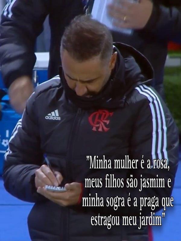 Torcedores brincaram com a eliminao do Flamengo para o Al-Hillal, pela semifinal do Mundial 