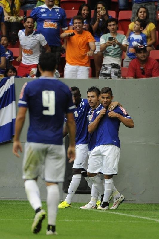 25/01/2015 - Cruzeiro 1 x 1 Shakhtar Donetsk-UCR - Amistoso - Judivan fez o primeiro gol da Raposa em 2015