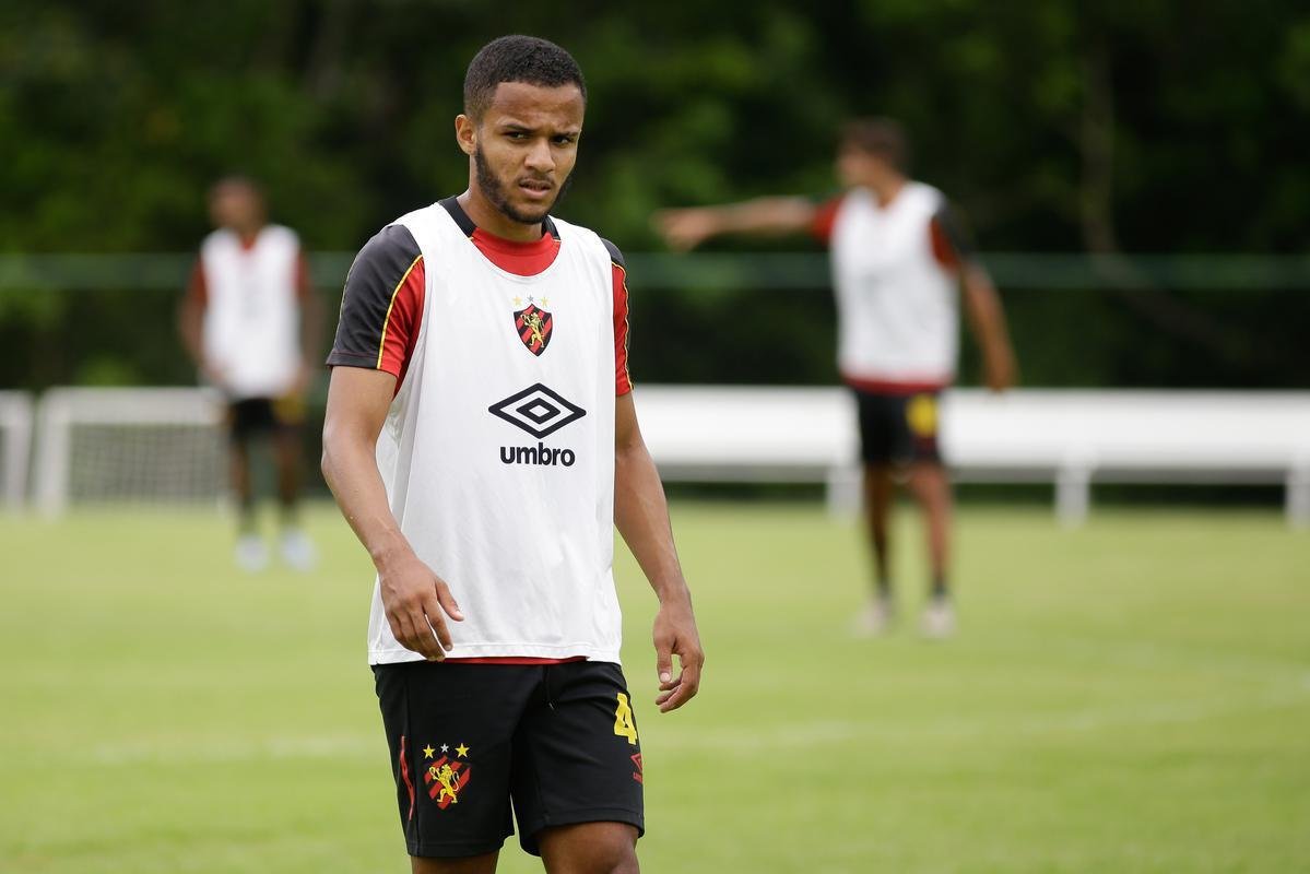 Atacante - Maxwell: contratado para testes, fez somente três partidas no ano, tendo sido duas com o técnico Guto Ferreira ao sair do banco no time alternativo (Retrô e Decisão) do Estadual, e uma sob o comando de Daniel Paulista, justamente a última partida antes da paralisação. Na ocasião, o Leão não contou com Leandro Barcia e Yan, machucados. Soma 127 minutos na temporada.