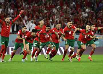 Seleções empataram sem gols no tempo regular e na prorrogação, mas o Bounou brilhou e garantiu os marroquinos na próxima fase do torneio pela primeira vez