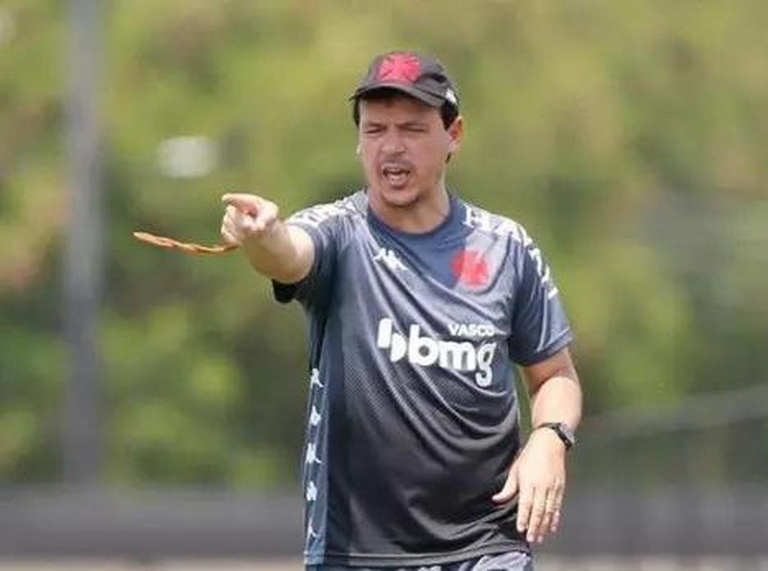 Fernando Diniz: foi demitido do Vasco em novembro de 2021