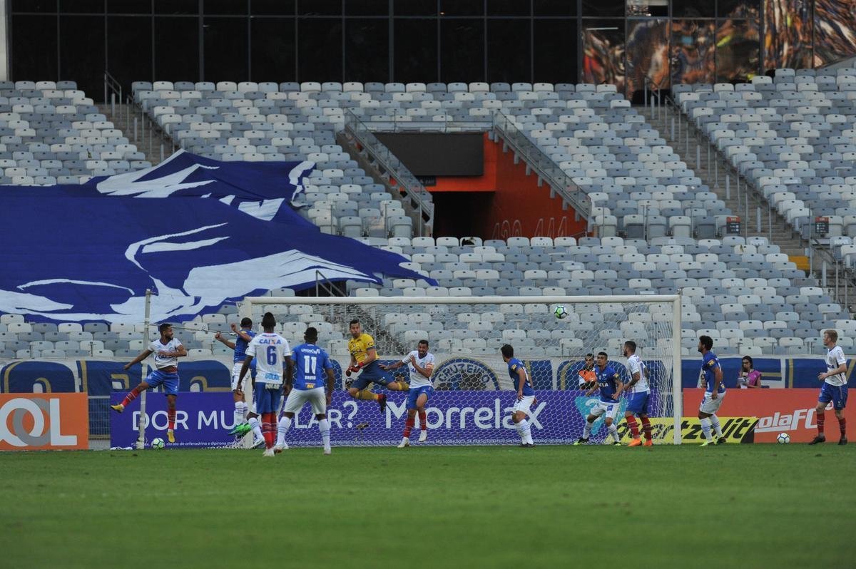 Cruzeiro e Bahia duelam em partida vlida pela 19 rodada do Campeonato Brasileiro