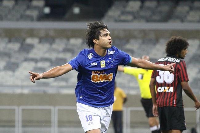 4 - Marcelo Moreno (54 gols)