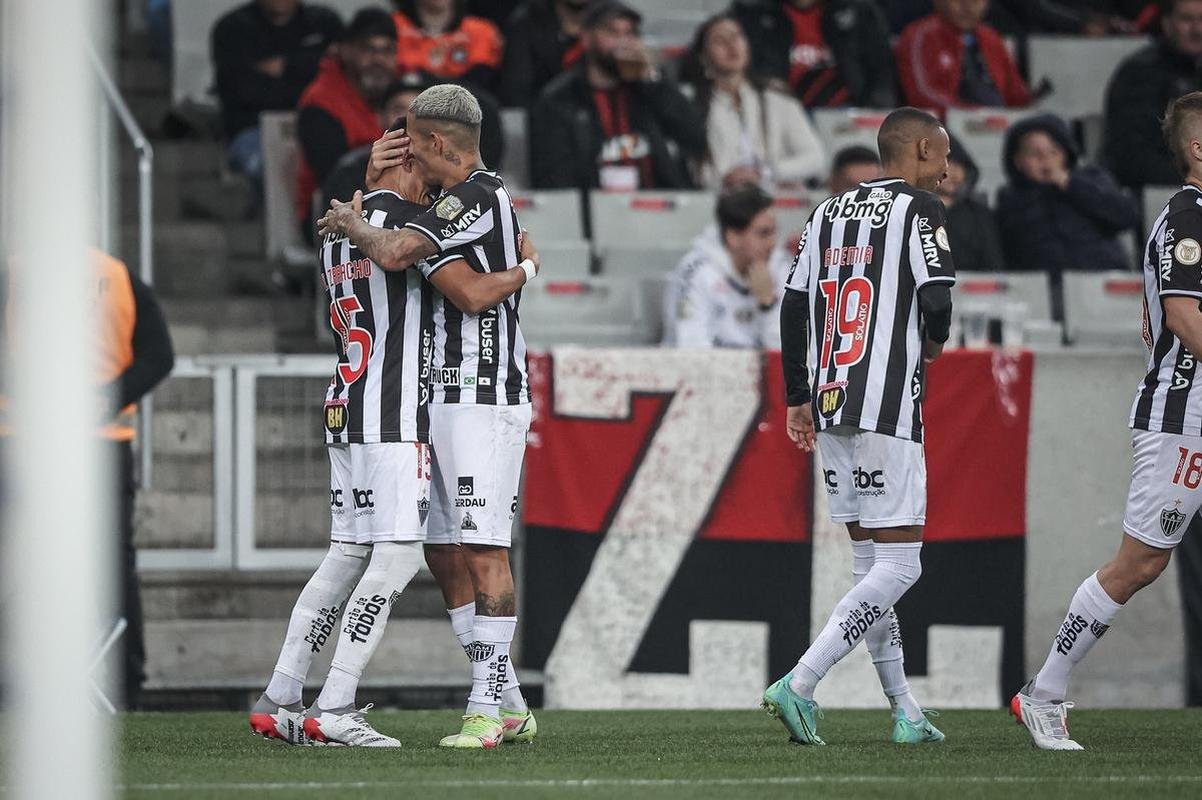 Neste domingo (17), o Atlético enfrentou, em Curitiba, o Athletico-PR pela 2ª rodada da Série A do Campeonato Brasileiro. A partida foi realizada na Arena da Baixada.