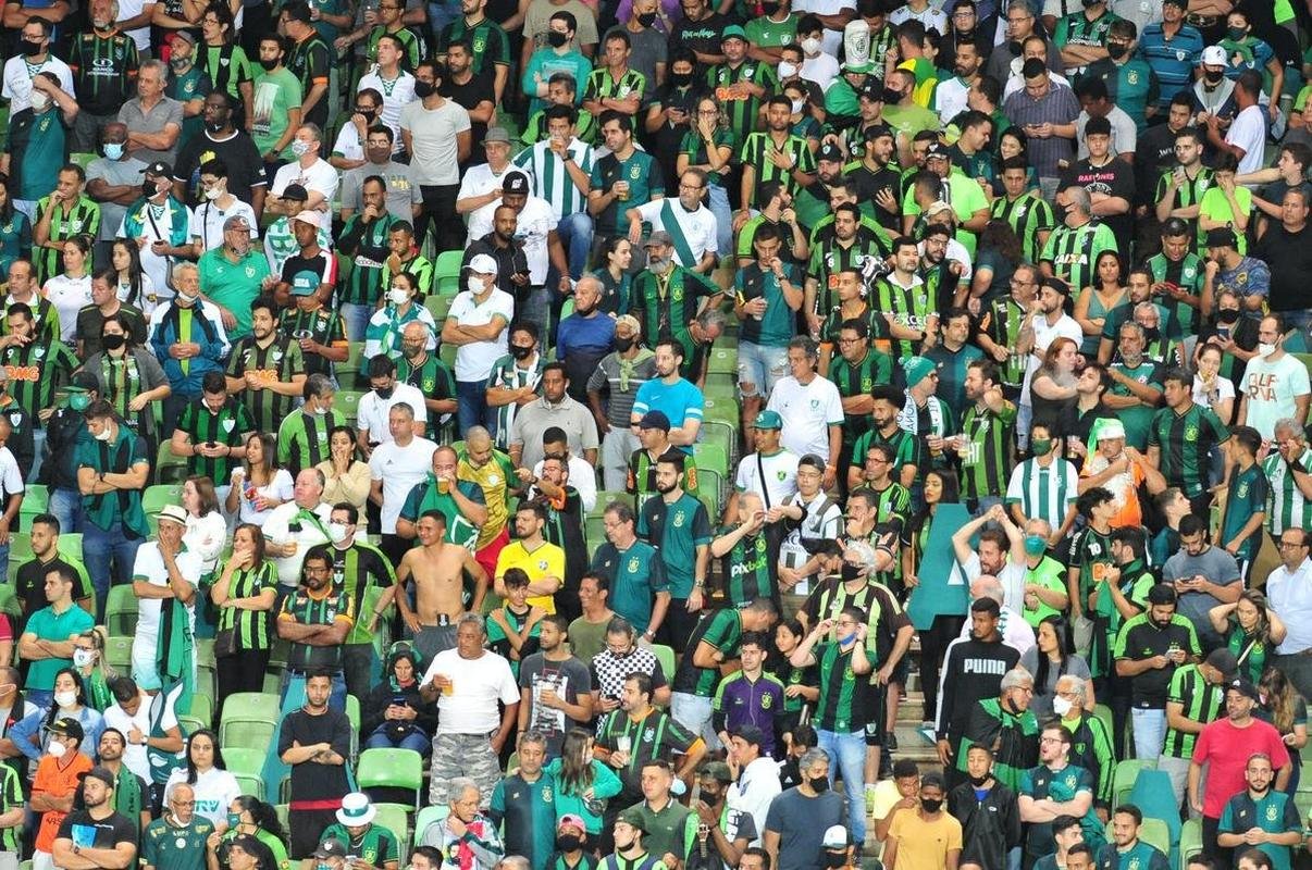 Fotos do jogo entre Amrica e So Paulo, no Independncia, em BH, pela ltima rodada do Campeonato Brasileiro de 2021