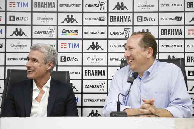 Lus Castro e John Textor tero reunio decisiva sobre futuro do tcnico do Botafogo nesta sexta (30)