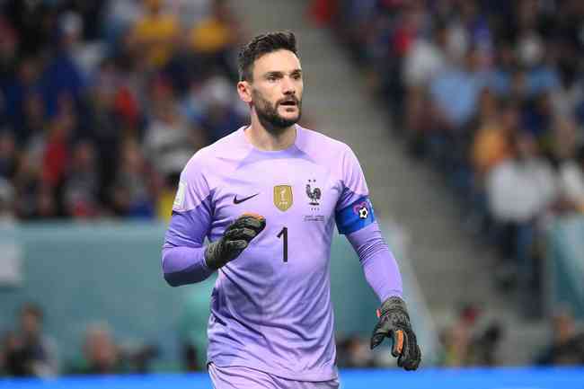 França leva susto da Austrália, mas vira e estreia com goleada na Copa -  Superesportes