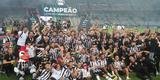 Festa do Atl�tico no Mineir�o pela conquista do tricampeonato mineiro. Galo derrotou o Cruzeiro por 3 a 1 na final �nica do estadual. Gols foram de Hulk (2) e Nacho