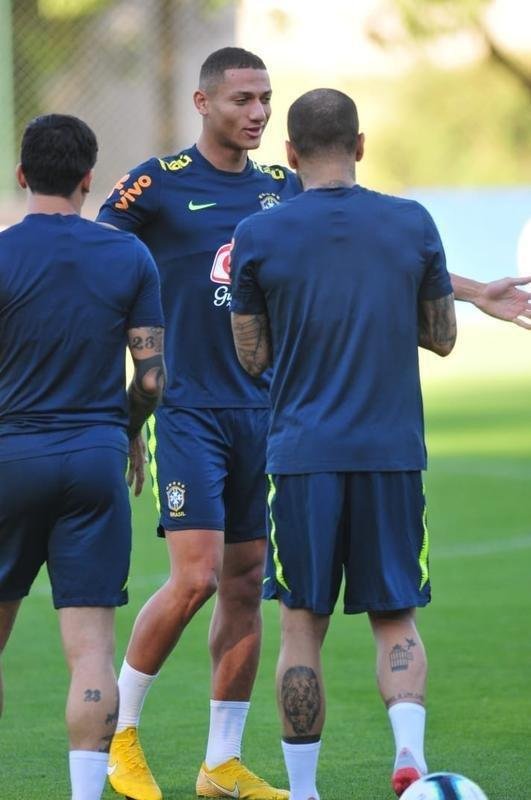 Seleo Brasileira fechou preparao para duelo com a Argentina na Cidade do Galo