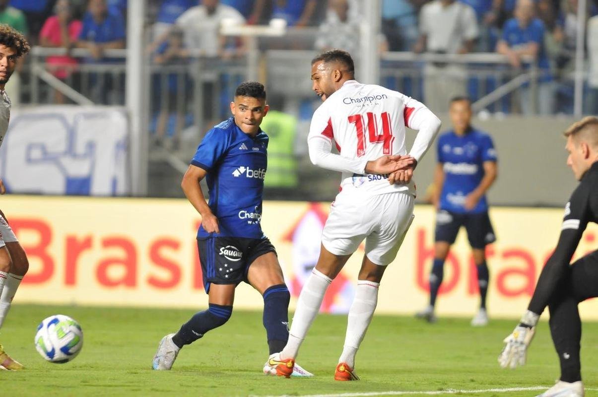 Cruzeiro x Nutico: fotos de jogo pela terceira fase da Copa do Brasil
