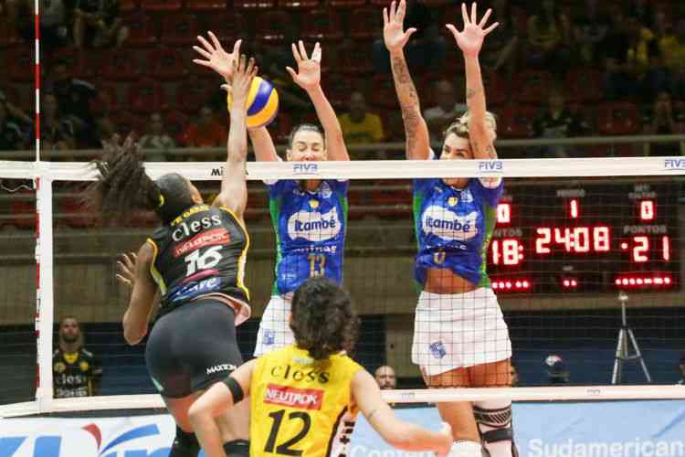 Com direito a tie-break, Praia Clube volta a bater o Minas e conquista  Sul-Americano de vôlei, vôlei