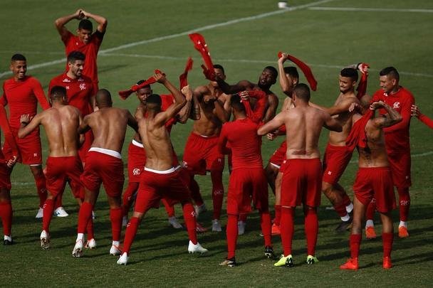 Timbu trocou o CT Wilson Campos pelo estádio dos Aflitos na tarde desta quarta-feira