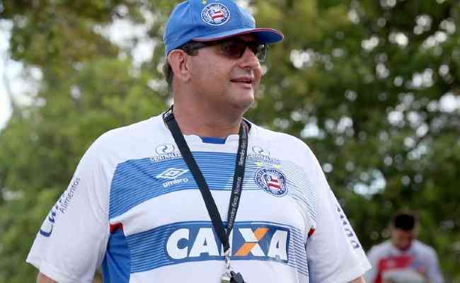 Bahia, do técnico Guto Ferreira, tenta afastar de vez ameaça de queda para a Série B do Brasileiro