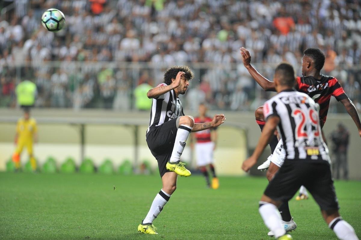 Confira imagens da partida entre Atltico e Vitria, no Independncia