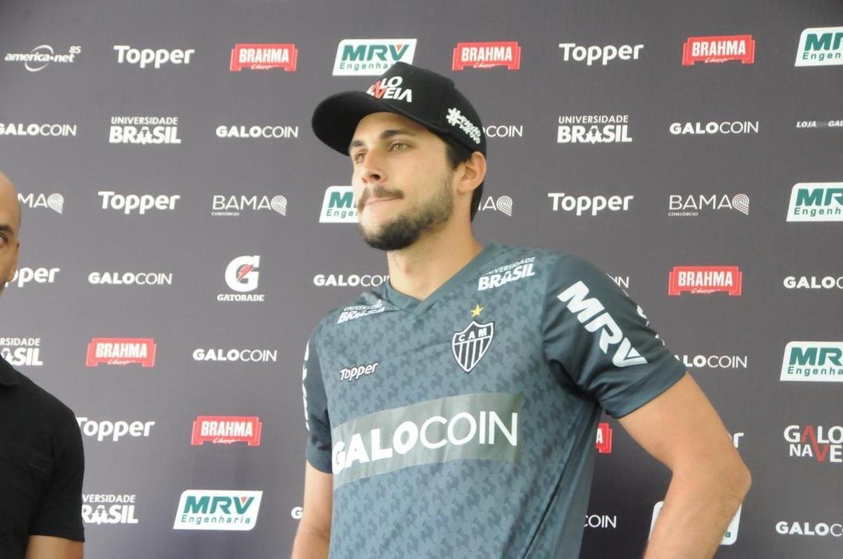 Defensor Igor Rabello deixou o Botafogo para assinar por cinco anos com o Atltico 