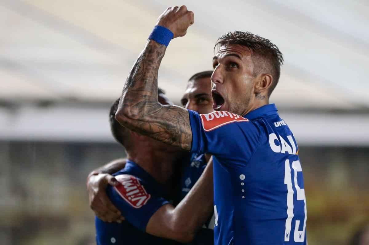 Cruzeiro venceu o Santos por 1 a 0, neste domingo, em partida vlida pela terceira rodada do Brasileiro