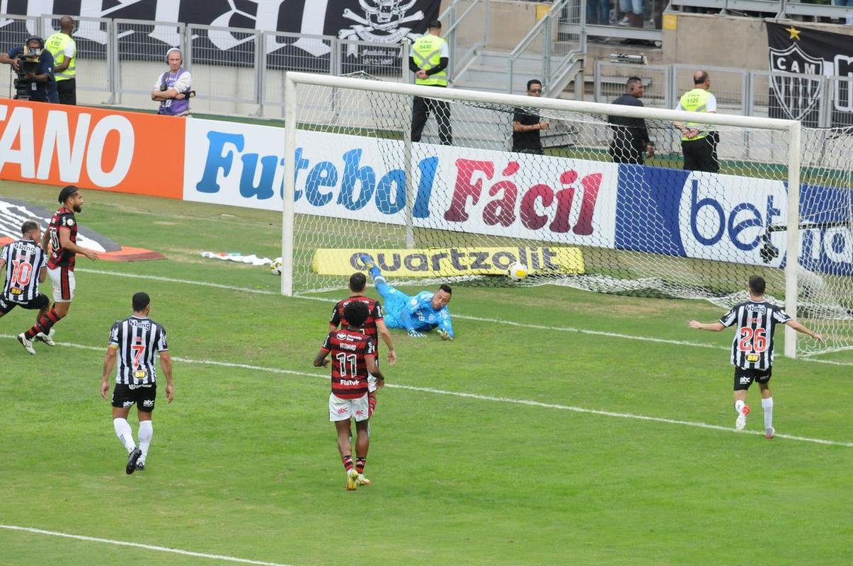Fotos do jogo entre Atltico e Flamengo, no Mineiro, em Belo Horizonte, pela 13 rodada do Campeonato Brasileiro