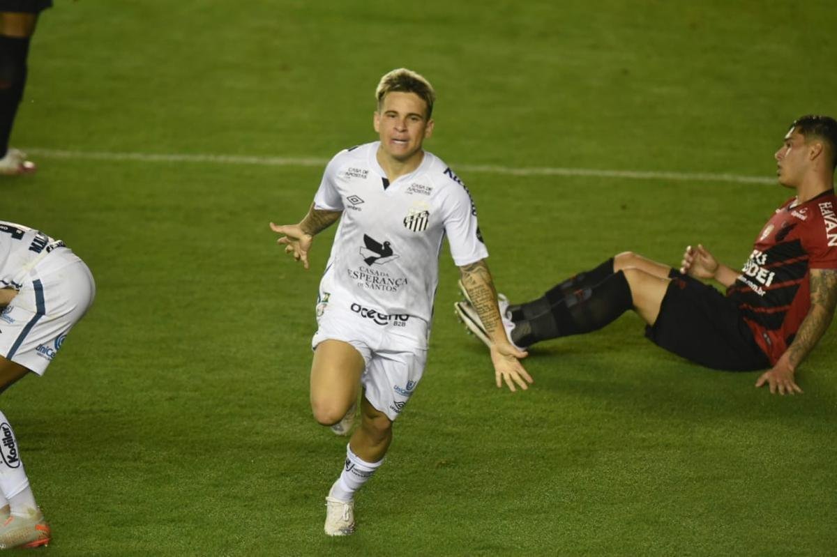 Atacante - Soteldo (Santos)