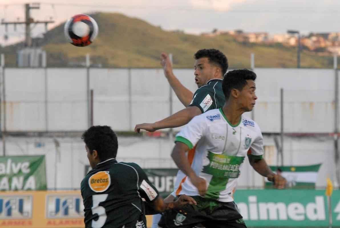 Fotos de Caldense x Amrica, jogo disputado em Poos de Caldas, pela terceira rodada do Campeonato Mineiro