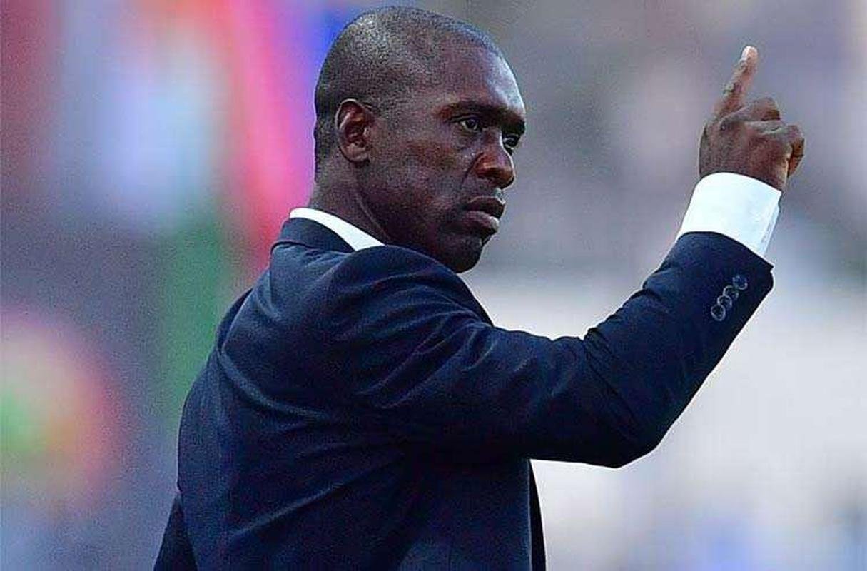 Clarence Seedorf: foi demitido da Seleo de Camares em julho de 2019