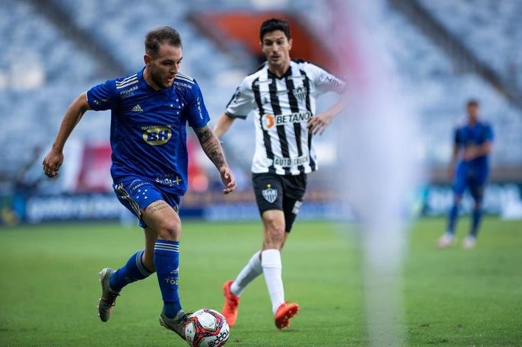 Fotos do clássico do centenário, entre Cruzeiro e Atlético, no Mineirão, em Belo Horizonte, pela nona rodada do Campeonato Mineiro