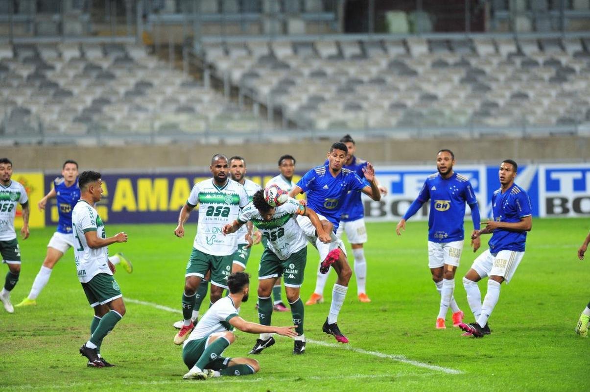 Fotos do jogo entre Cruzeiro e Guarani, no Mineiro, em Belo Horizonte, pela oitava rodada da Srie B do Campeonato Brasileiro de 2021