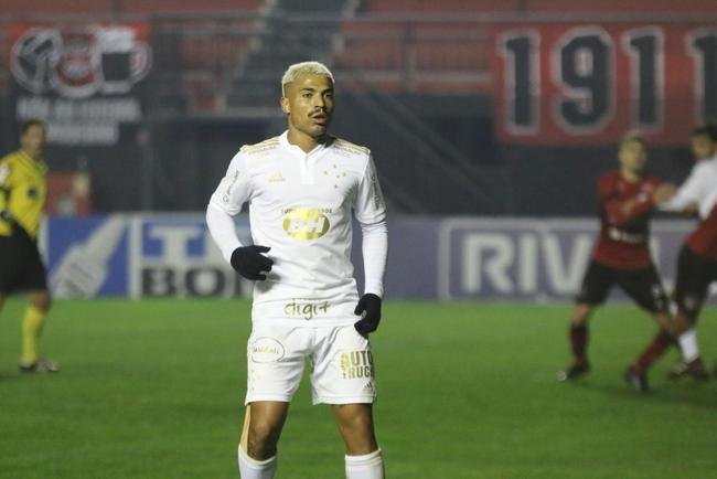 Brasil-RS x Cruzeiro: fotos do jogo pela Srie B 