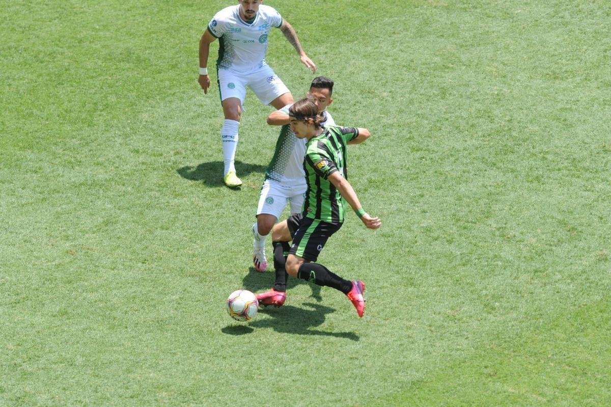 Equipes se enfrentaram neste sbado, pela 13 rodada da competio