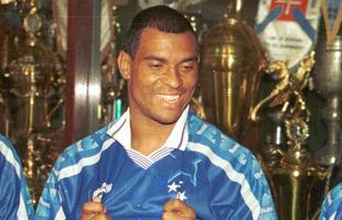 Donizete Pantera (1997) - Destaque de Botafogo e Corinthians, com passagens por outros grandes clubes, o atacante chegou ao Cruzeiro, ao lado de Bebeto e Gonalves, para ajudar os mineiros na disputa do sonhado Mundial. Assim como os outros colegas, ele atuou em apenas um jogo, uma vez que o Cruzeiro foi derrotado por 2 a 0 para o Borussia Dortmund.  