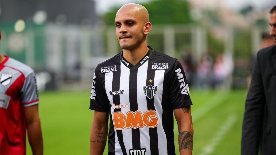 6 - Fábio Santos - O lateral-esquerdo, agora com 35 anos, atuou em todos os jogos do Atlético na Libertadores de 2019. Em 2020, ele rescindiu com o Galo e assinou com o Corinthians.