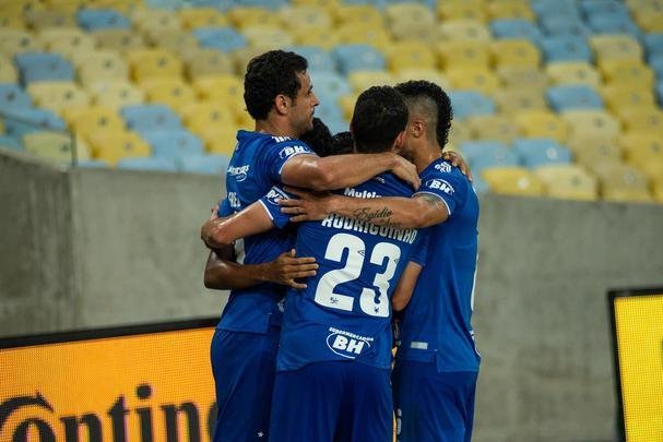 No segundo tempo, Pedro Rocha aproveitou chance em contra-ataque e marcou o gol do Cruzeiro