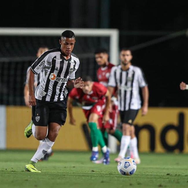 Gabriel Souza - nunca jogou