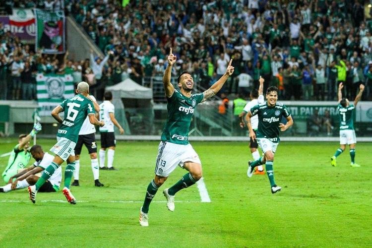 2018 - Palmeiras - 16 vitórias, dois empates e uma derrota, com 42 gols marcados e 13 sofridos