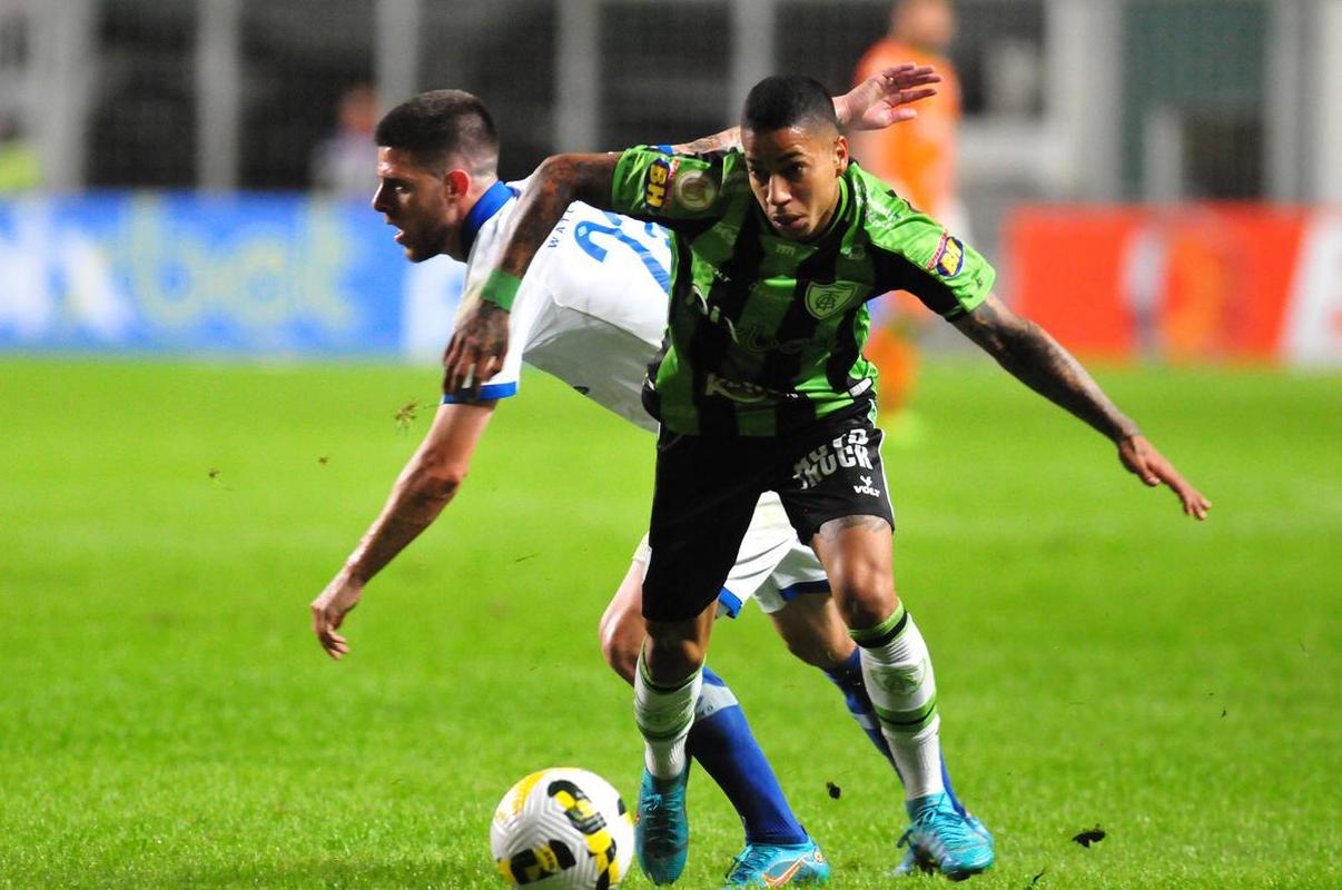 Amrica e Ava se enfrentaram no Independncia pela 20 rodada da Srie A do Campeonato Brasileiro