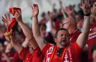 Torcidas de Real Madrid e Liverpool encheram o estdio Olmpico, de Kiev, na final da Champions