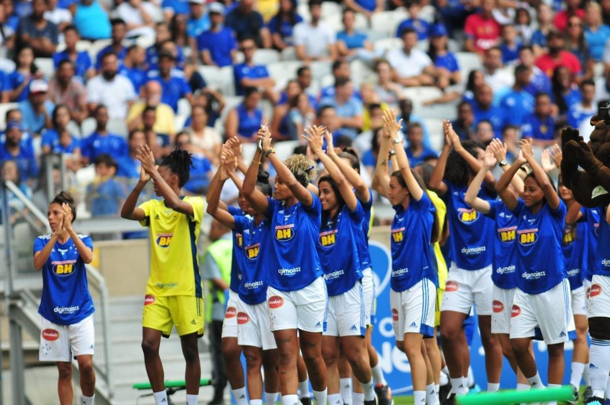 Cruzeiro e Amrica se enfrentaram em clssico pela 5 rodada do Campeonato Mineiro