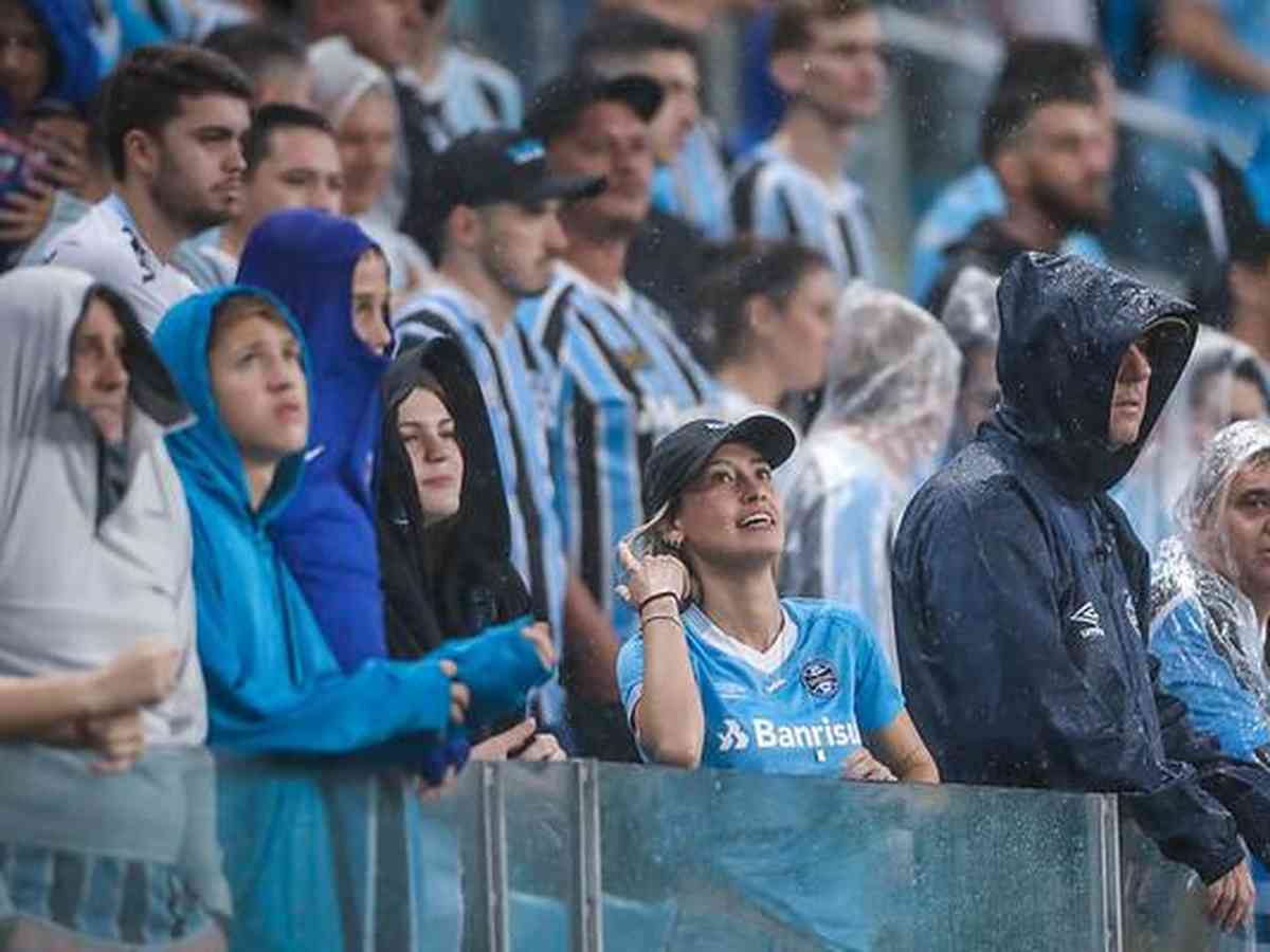 Ele agradou a diretoria e a torcida e agora será titular do